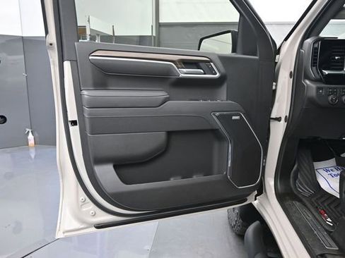 New 2026 Chevrolet Silverado 1500 RST w/ RST All Star Premium Package AWD/4WD image 10