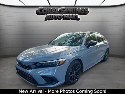 Used 2024 Honda Civic Sport image 2