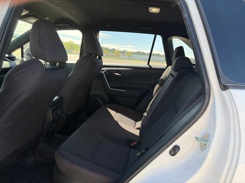 Used 2025 Toyota RAV4 SE AWD/4WD image 26