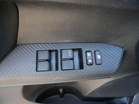 Used 2014 Toyota RAV4 XLE AWD/4WD image 16