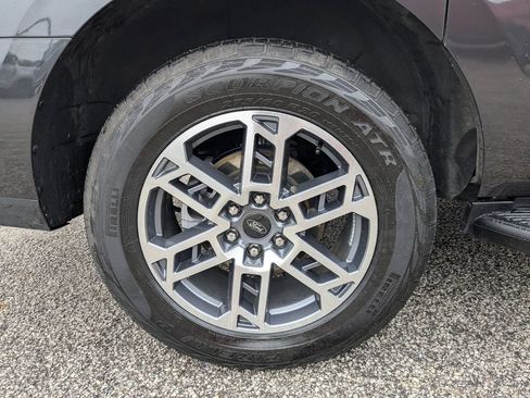 Used 2025 Ford Expedition Max Active AWD/4WD image 22
