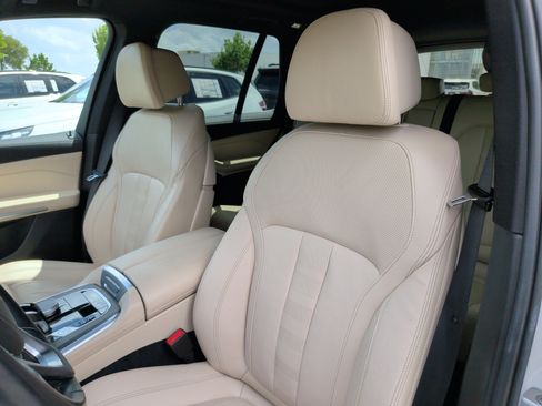 Used 2022 BMW X5 sDrive40i w/ Premium Package image 25