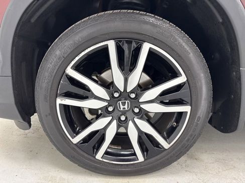 Used 2020 Honda Pilot Touring image 41