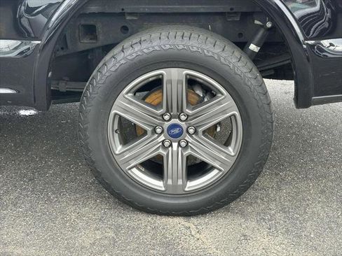 Used 2020 Ford F150 Lariat w/ Equipment Group 502A Luxury AWD/4WD image 10