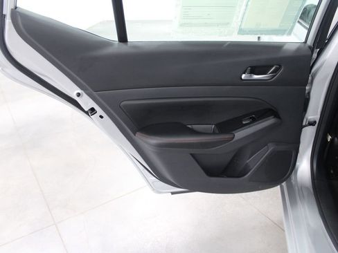 Used 2024 Nissan Altima 2.5 SR image 24