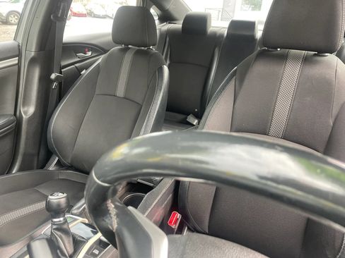 Used 2019 Honda Civic Sport image 12