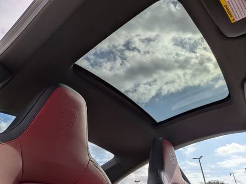 New 2026 Porsche 911 Carrera 4S image 27