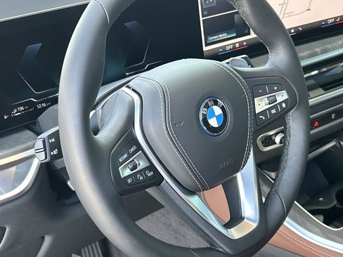 Used 2026 BMW X5 xDrive50e AWD/4WD image 19