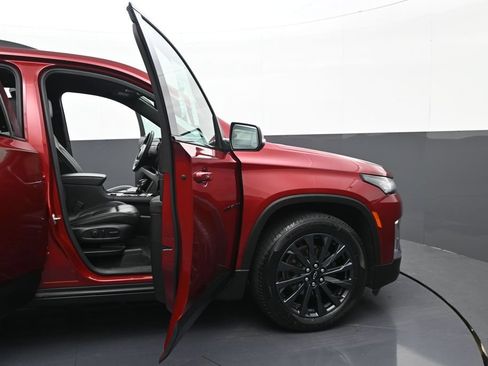 Certified 2023 Chevrolet Traverse RS AWD/4WD image 9