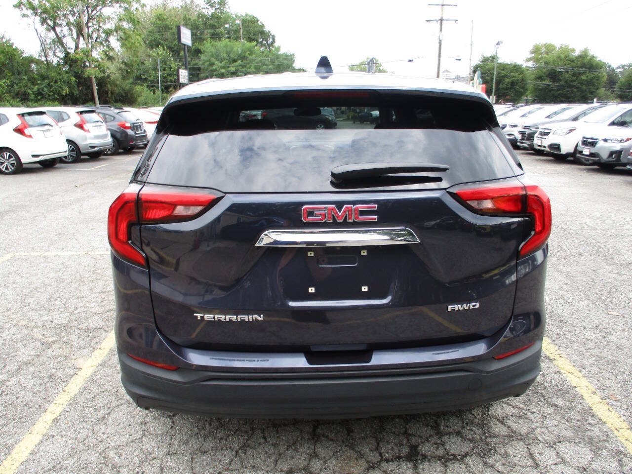 Used 2018 GMC Terrain SLE AWD/4WD image 12