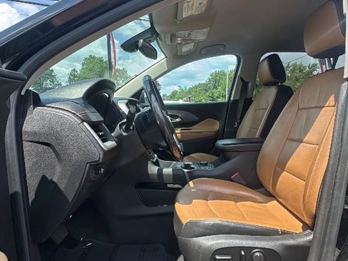 Used 2021 GMC Terrain SLT AWD/4WD image 11