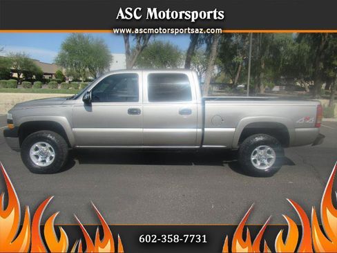 Used 2002 Chevrolet Silverado 2500 LS w/ Electrical Convenience Pkg AWD/4WD image 1