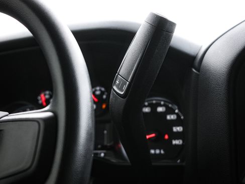 Used 2025 Chevrolet Silverado 2500 Custom w/ Custom Value Package image 25