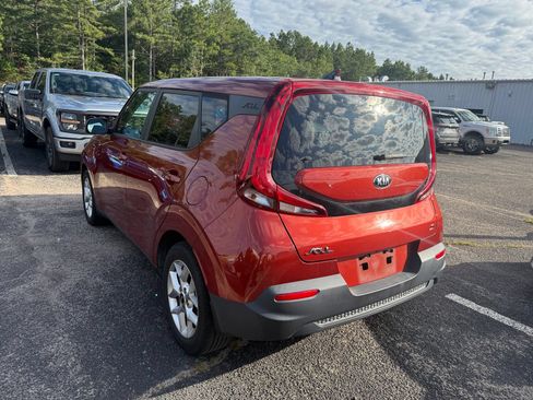 Used 2021 Kia Soul S FWD image 5