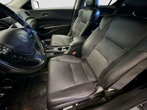 Used 2018 Acura ILX FWD image 11