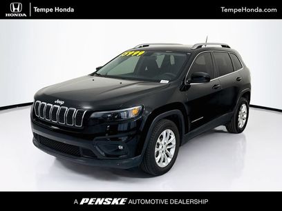 Used 2019 Jeep Cherokee Latitude w/ Popular Appearance Group