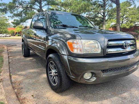 Used 2006 Toyota Tundra Darrell Waltrip Edition RWD image 2