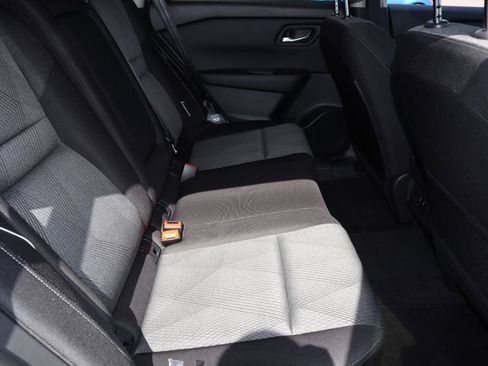 Certified 2025 Nissan Rogue SV AWD/4WD image 23