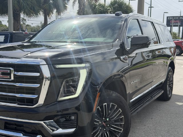 Used 2026 GMC Yukon XL Elevation RWD image 7