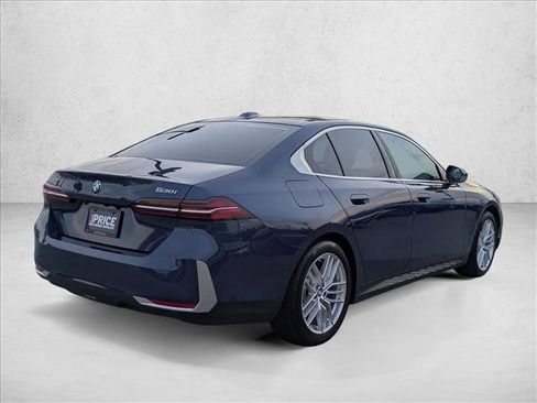 Certified 2024 BMW 530i w/ Convenience Package image 5