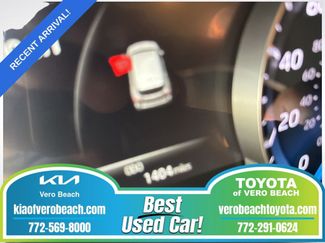 Used 2025 Toyota Highlander XLE video 1