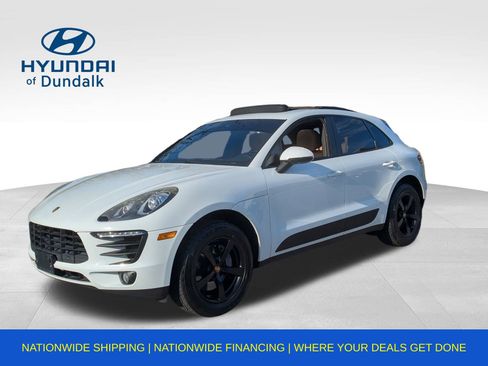 Used 2018 Porsche Macan image 2