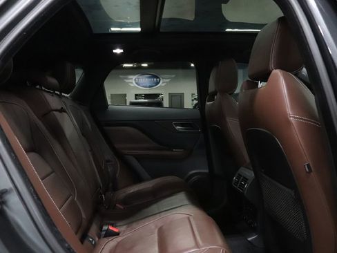Used 2017 Jaguar F-PACE S image 19