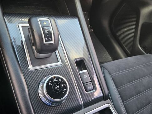 Used 2022 Mitsubishi Outlander SE image 22