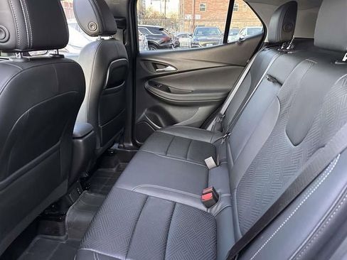 Used 2023 Buick Encore GX Essence w/ Experience Buick Package image 20