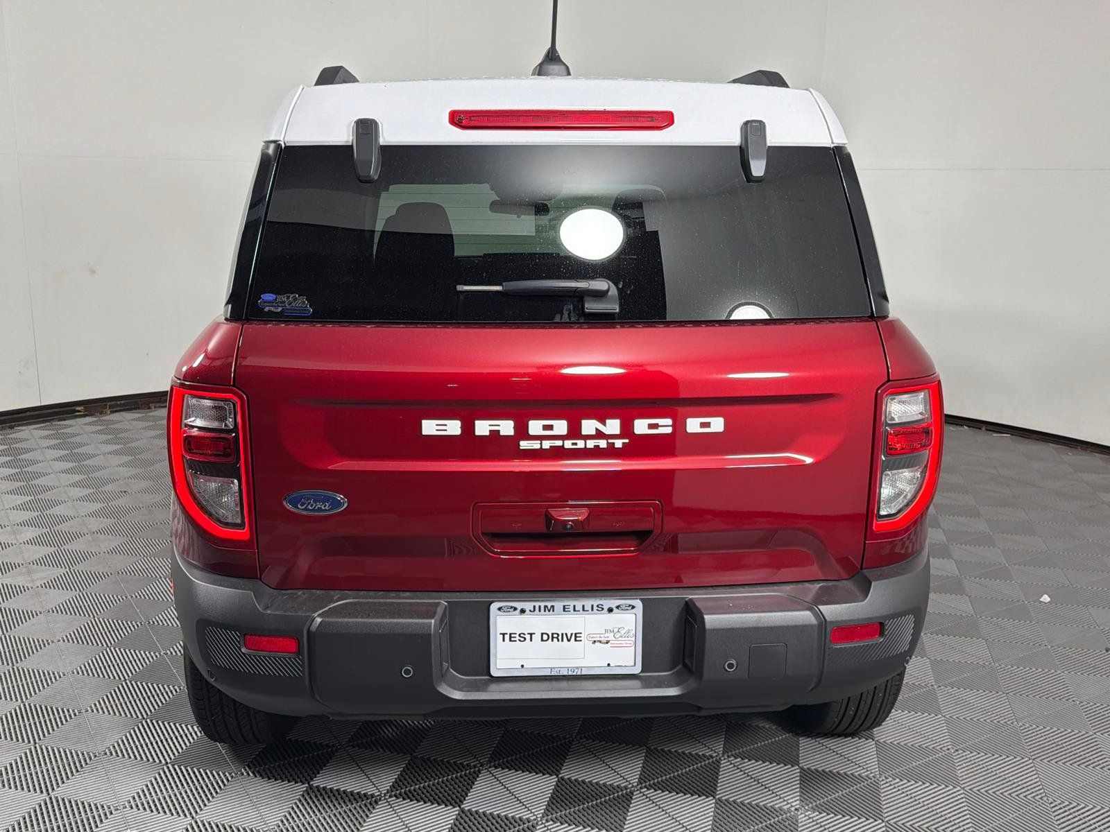 Used 2025 Ford Bronco Sport Heritage w/ Convenience Package AWD/4WD image 6