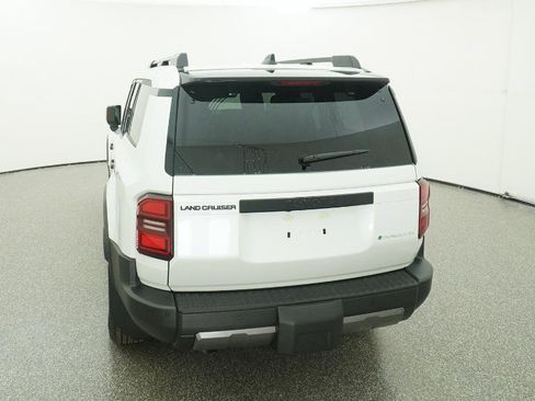 New 2026 Toyota Land Cruiser image 9