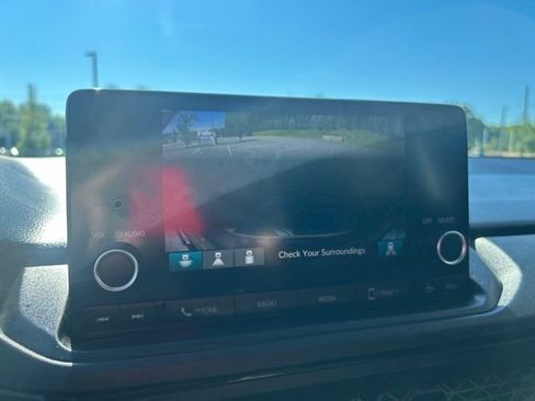 Used 2025 Honda Accord SE image 19