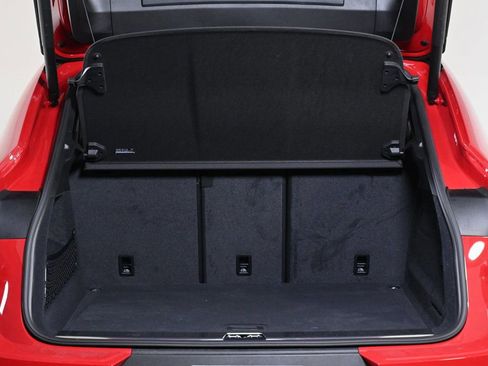 Certified 2025 Porsche Cayenne S image 26