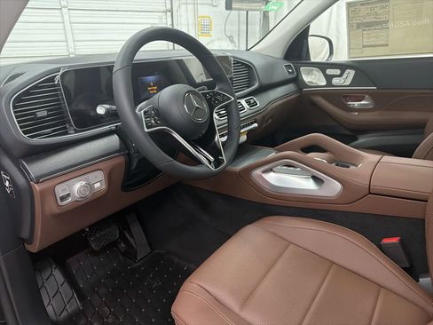 New 2026 Mercedes-Benz GLE 450e 4MATIC image 12