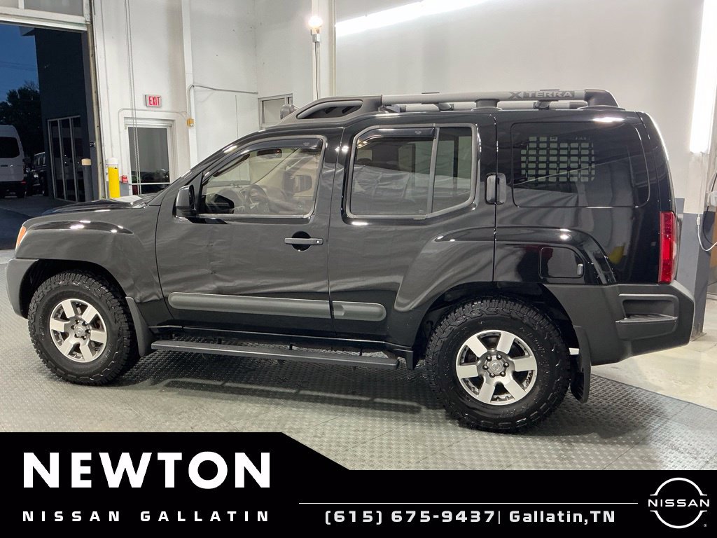 Used 2012 Nissan Xterra PRO-4X AWD/4WD image 3