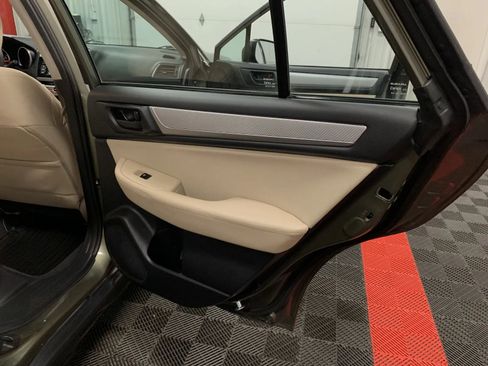 Used 2018 Subaru Outback 2.5i image 42