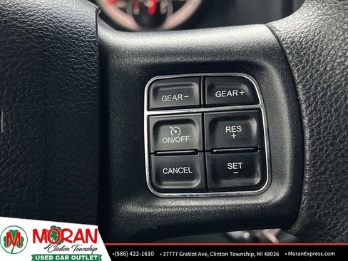 Used 2018 RAM 1500 Classic SLT image 24