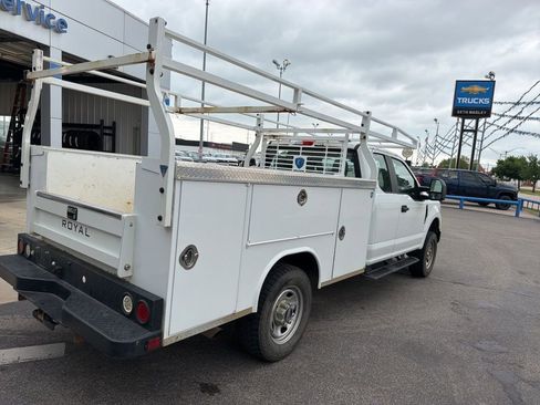 Used 2021 Ford F350 XL w/ Power Equipment Group AWD/4WD image 15