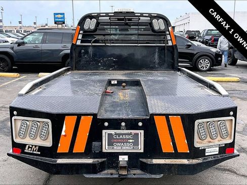 Used 2024 Chevrolet Silverado 3500 LT w/ Convenience Package image 7