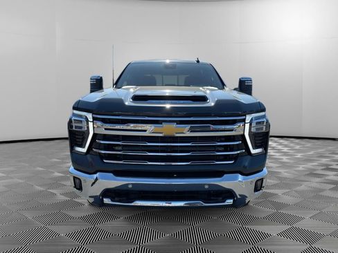 New 2026 Chevrolet Silverado 2500 LTZ w/ LTZ Convenience Package image 2
