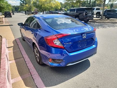 Used 2021 Honda Civic LX image 4