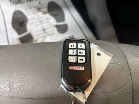 Used 2019 Honda Odyssey EX-L image 27