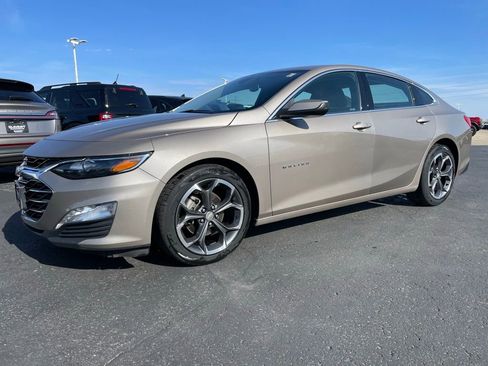 Used 2023 Chevrolet Malibu LT FWD image 6