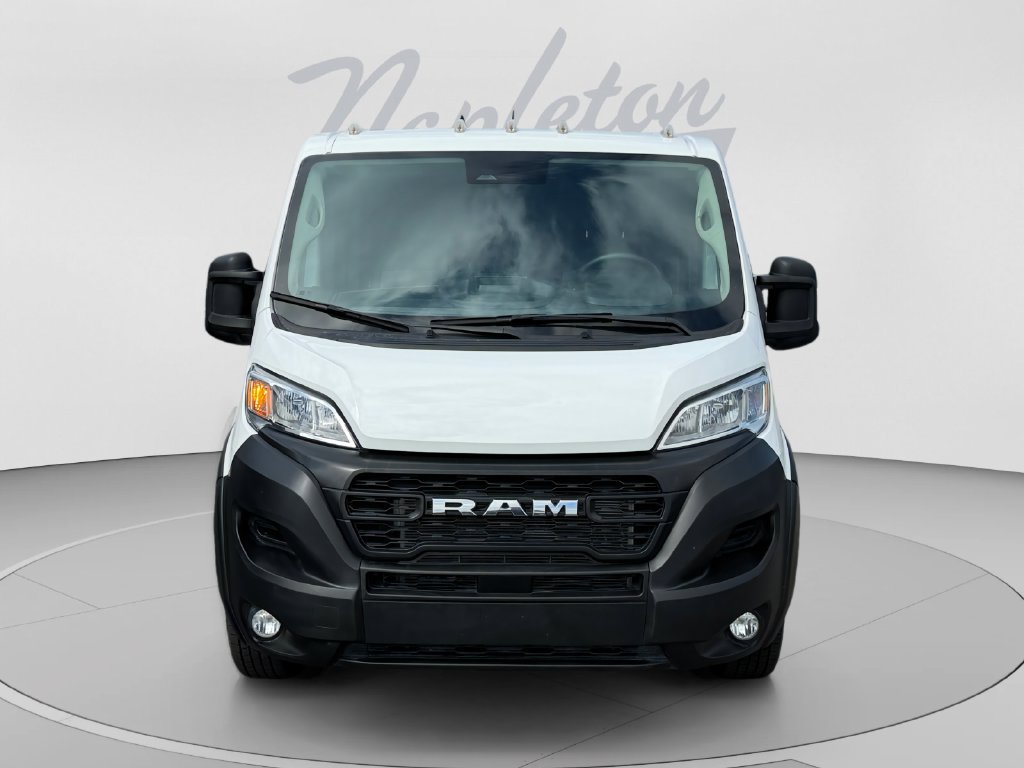 Used 2025 RAM ProMaster 2500 w/ Convenience Group FWD image 9