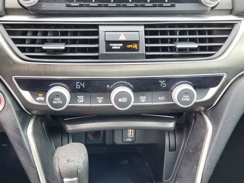 Used 2018 Honda Accord LX image 19
