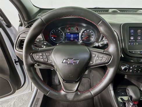 Used 2023 Chevrolet Equinox RS image 13