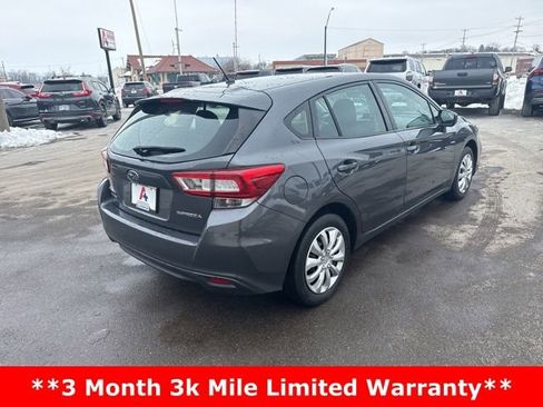 Used 2018 Subaru Impreza 2.0i image 3