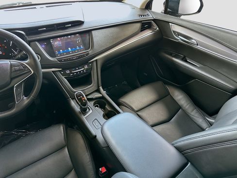 Used 2019 Cadillac XT5 Luxury FWD image 24