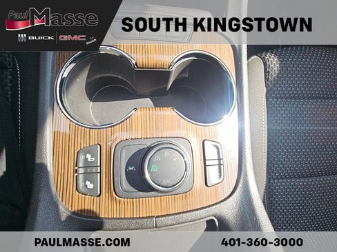 Certified 2023 GMC Acadia SLE w/ Driver Convenience Package AWD/4WD image 15