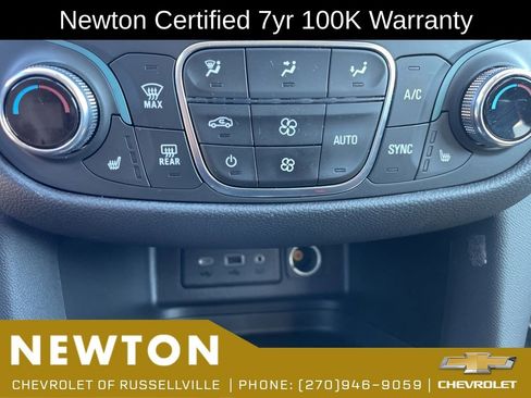 Used 2024 Chevrolet Equinox LT w/ LPO, Floor Liner Package FWD image 12
